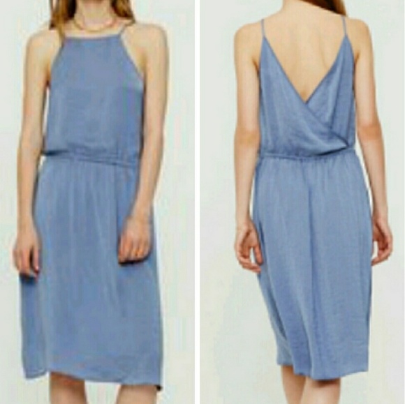 Lou & Grey Dresses & Skirts - LOU & GREY Luster Tie Dress